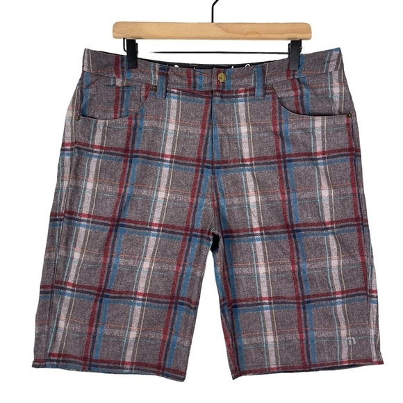Travis Mathews Shorts Mens 34 x 10.5" Plaid Hybrid Golf Performance Stretch - Picture 1 of 13